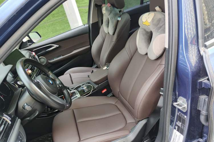 Used BMW 1 Series 2022 120i M Sport Night Edition Left Front Seat