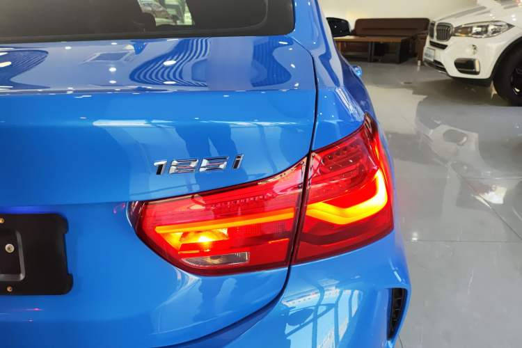 Used BMW 1 Series 2022 125i M Sport Night Edition Right Rear Taillight