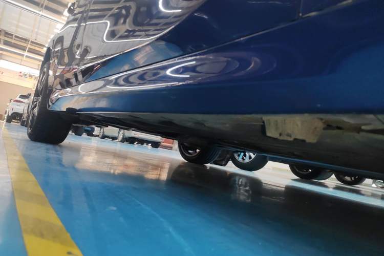 Used BMW 1 Series 2022 125i M Sport Night Edition Right Side Sill