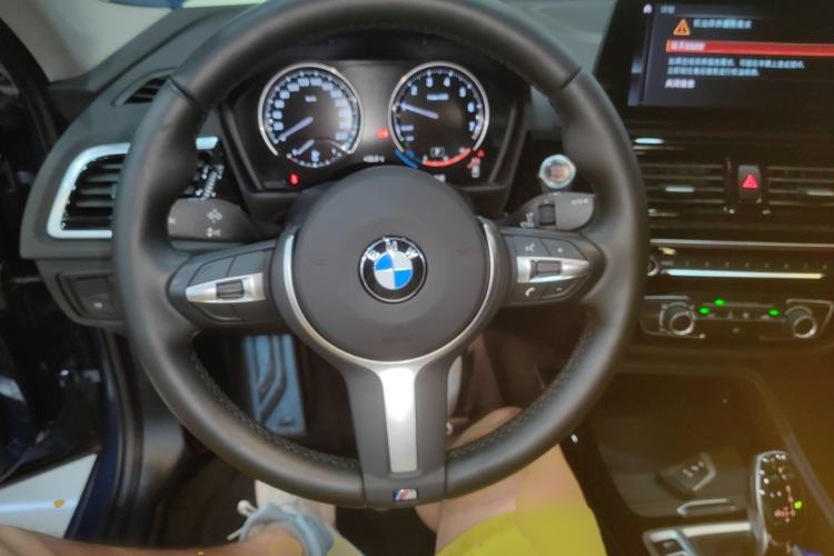 Used BMW 1 Series 2022 125i M Sport Night Edition Steering Wheel