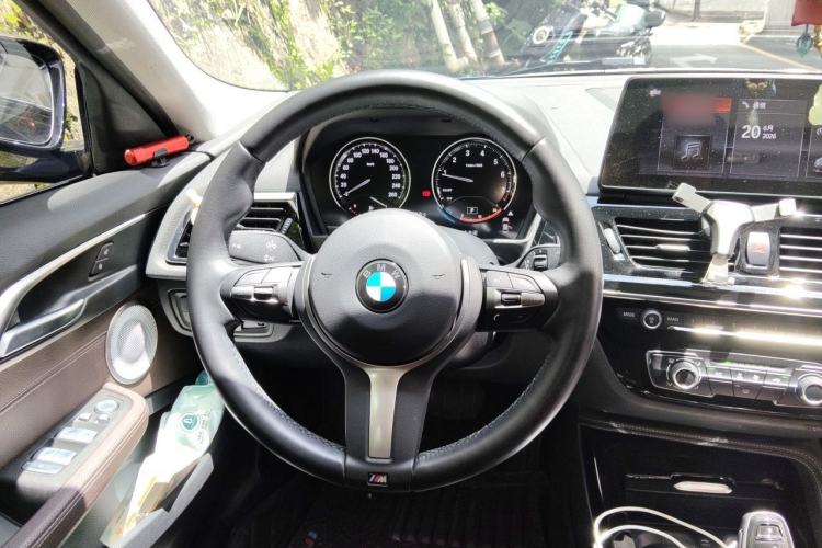 Used BMW 1 Series 2022 125i M Sport Night Edition Steering Wheel
