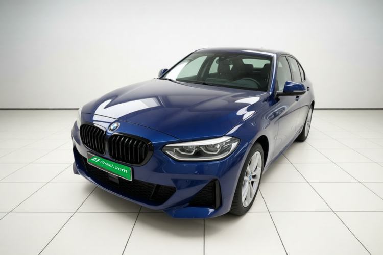 BMW 1 Series 2022 120i M Sport Night Edition usado Guazi used car, China used car export, Used car for sale, Used cars, Cheapest cars for sale