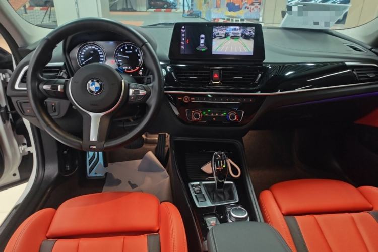 Used BMW 1 Series 2022 125i M Sport Night Edition Center Console