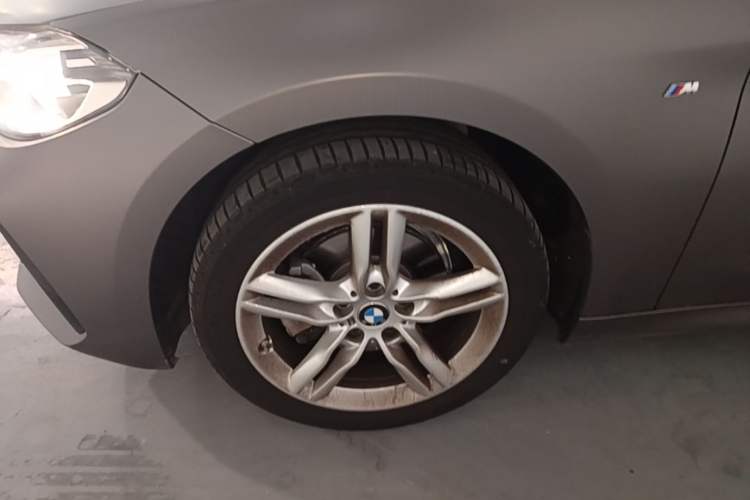 Used BMW 1 Series 2022 120i M Sport Night Edition Exterior 4