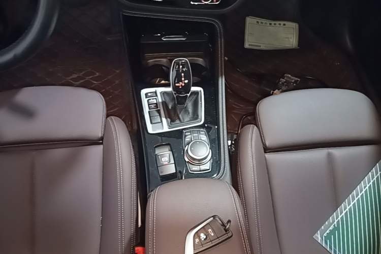 Used BMW 1 Series 2022 120i M Sport Night Edition Gear Lever