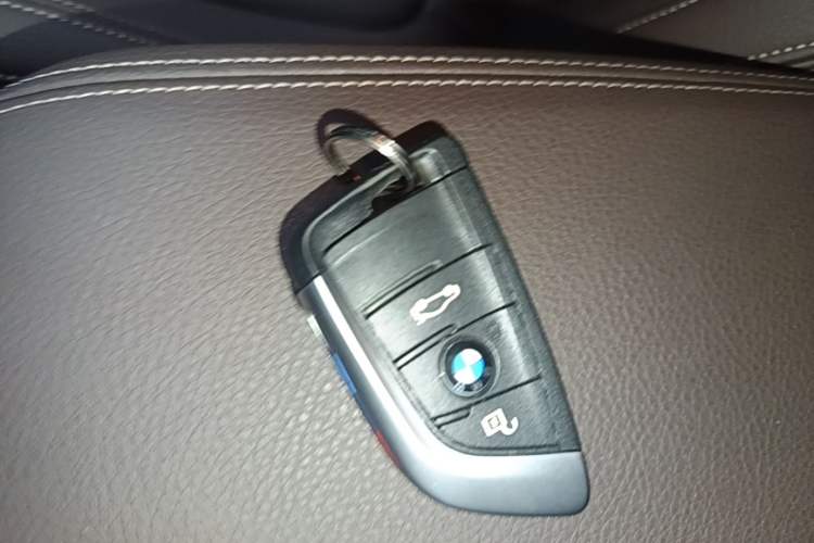 Used BMW 1 Series 2022 120i M Sport Night Edition Interior 1