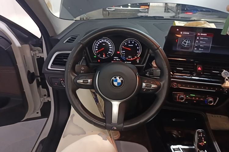 Used BMW 1 Series 2022 120i M Sport Night Edition Steering Wheel