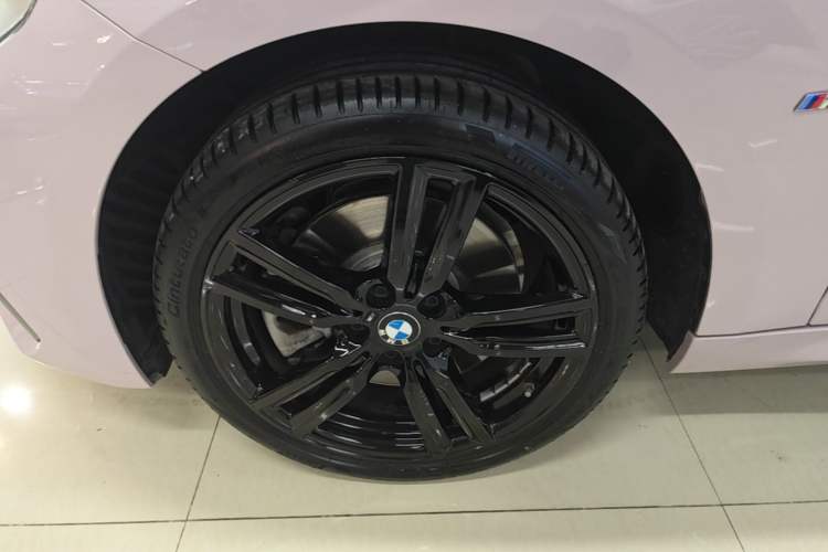 Used BMW 1 Series 2022 125i M Sport Night Edition Left Front Wheel Hub