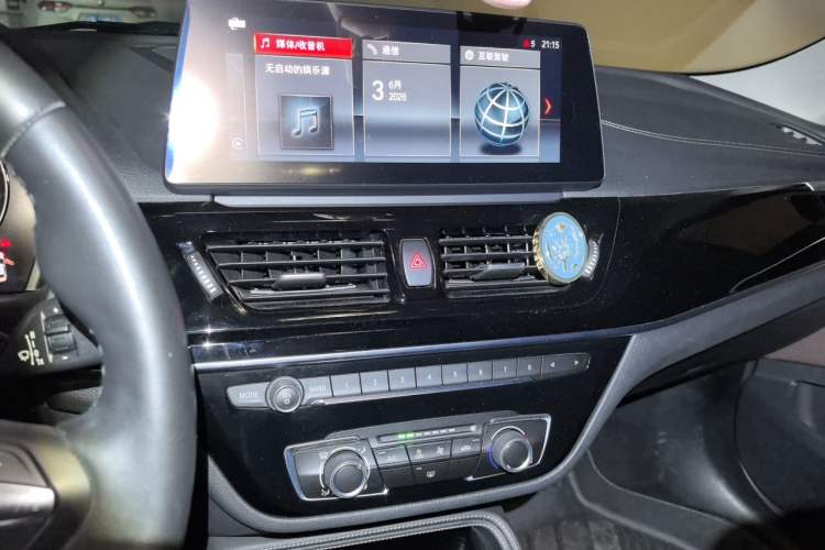 Used BMW 1 Series 2022 125i M Sport Night Edition Audio And AC Panel