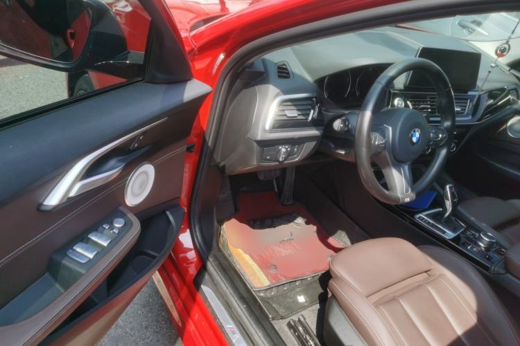 Used BMW 1 Series 2022 125i M Sport Night Edition Driver Seat