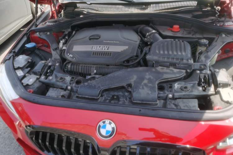 Used BMW 1 Series 2022 125i M Sport Night Edition Engine Bay