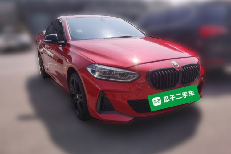 Used BMW 1 Series 2022 125i M Sport Night Edition Front Right 45 Deg