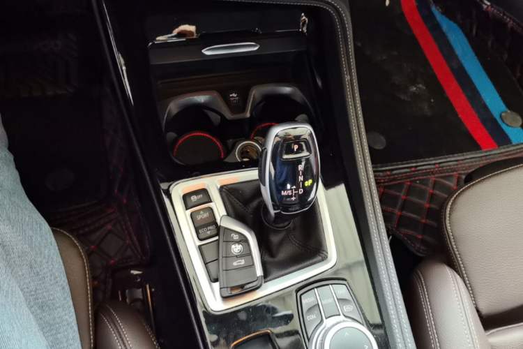 Used BMW 1 Series 2022 120i M Sport Night Edition Gear Lever
