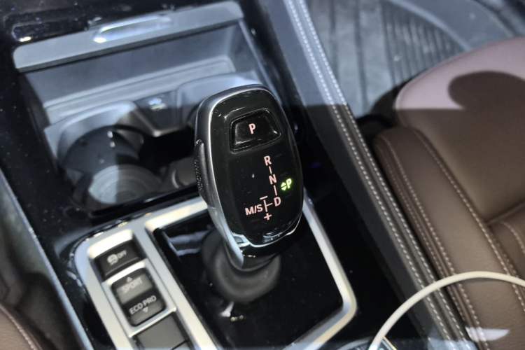 Used BMW 1 Series 2022 125i M Sport Night Edition Gear Lever