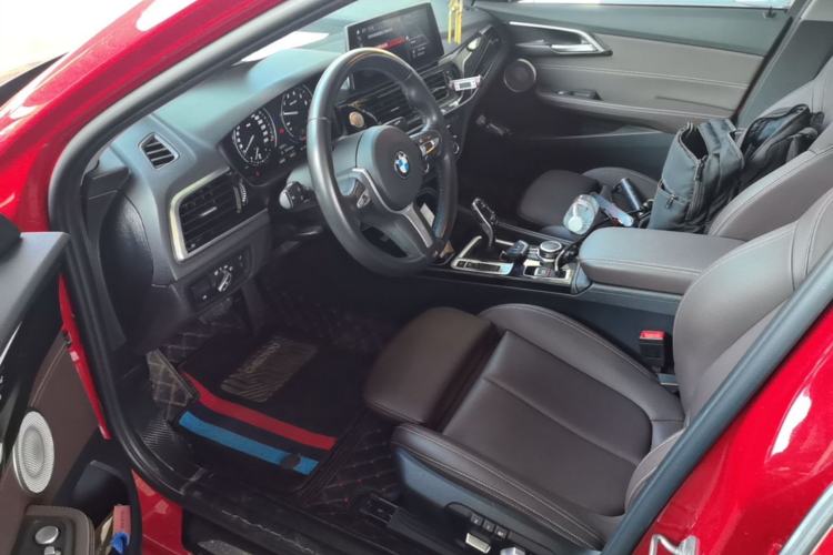 Used BMW 1 Series 2022 120i M Sport Night Edition Left Front Seat