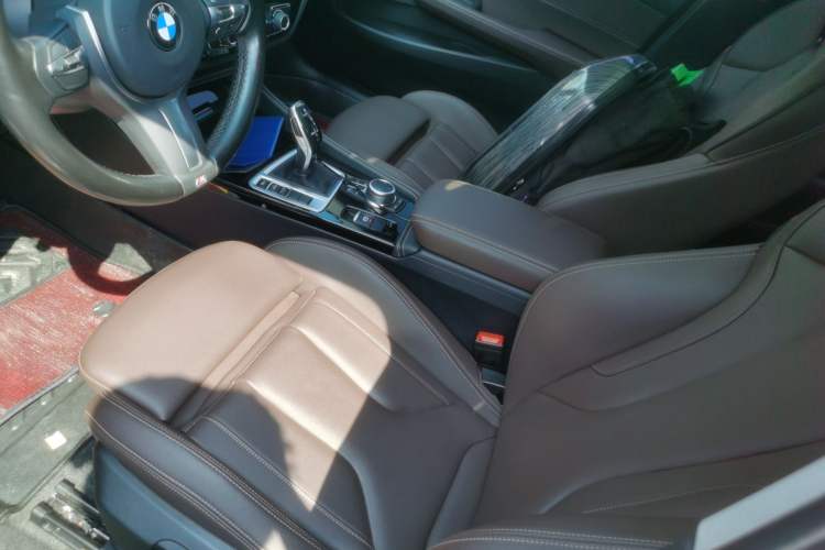 Used BMW 1 Series 2022 125i M Sport Night Edition Left Front Seat
