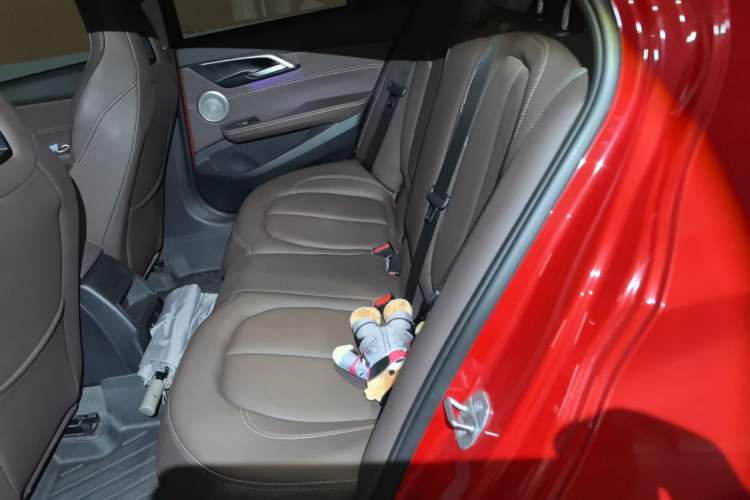 Used BMW 1 Series 2022 125i M Sport Night Edition Left Rear Seat