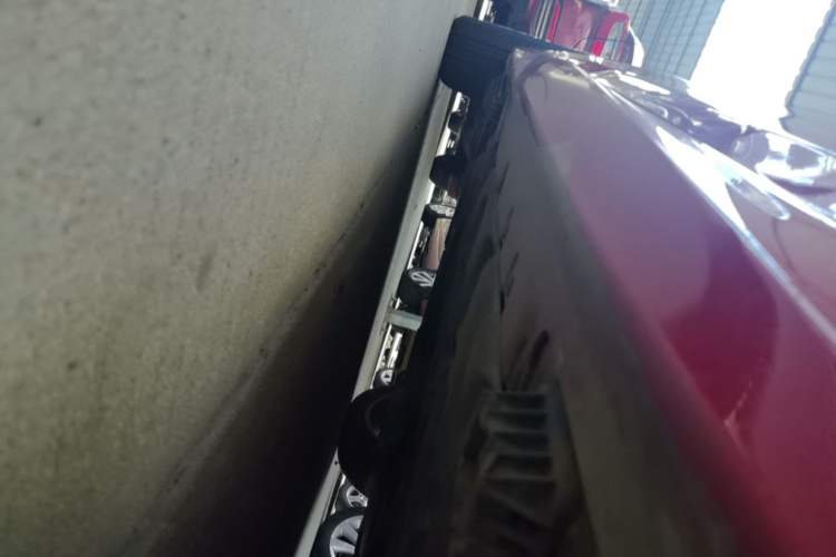 Used BMW 1 Series 2022 120i M Sport Night Edition Right Side Sill