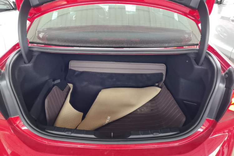 Used BMW 1 Series 2022 120i M Sport Night Edition Trunk