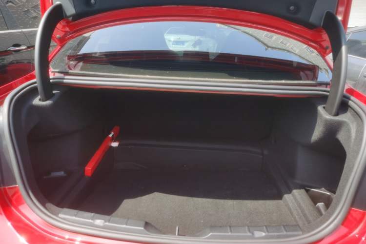 Used BMW 1 Series 2022 125i M Sport Night Edition Trunk