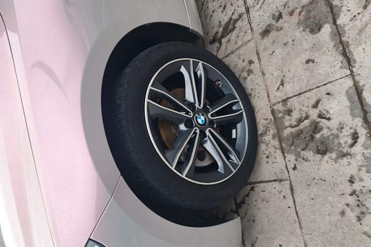 Used BMW 1 Series 2022 120i M Sport Night Edition Left Front Wheel Hub
