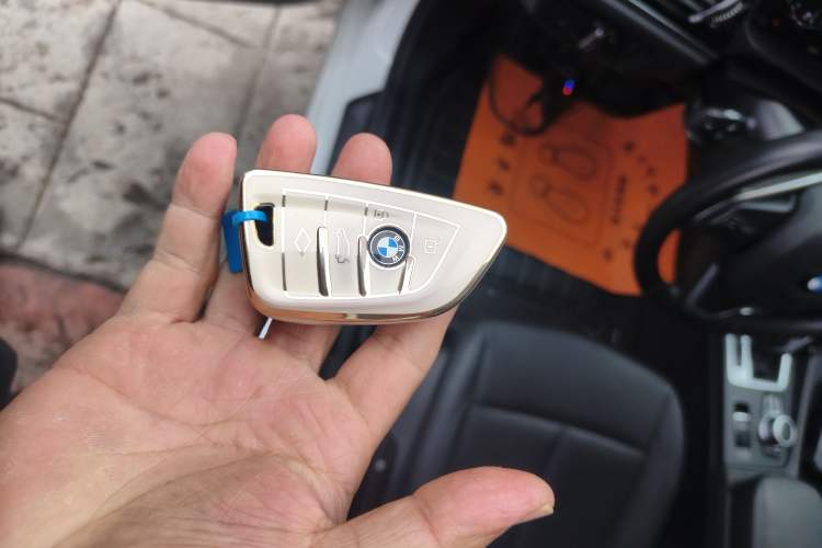 Used BMW 1 Series 2022 120i M Sport Night Edition Vehicle Key