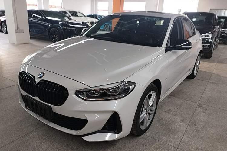 Used BMW 1 Series 2022 120i M Sport Night Edition Guazi used car, China used car export, Used car for sale, Used  cars, Cheapest cars for sale