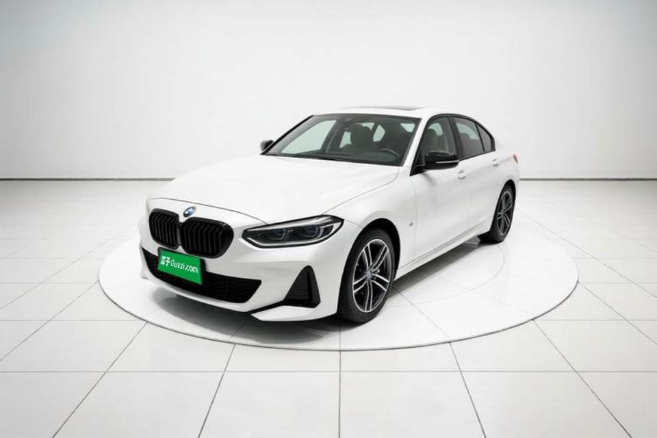 BMW 1 Series 2022