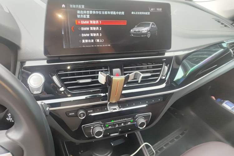 Used BMW 1 Series 2022 125i M Sport Night Edition Audio And AC Panel