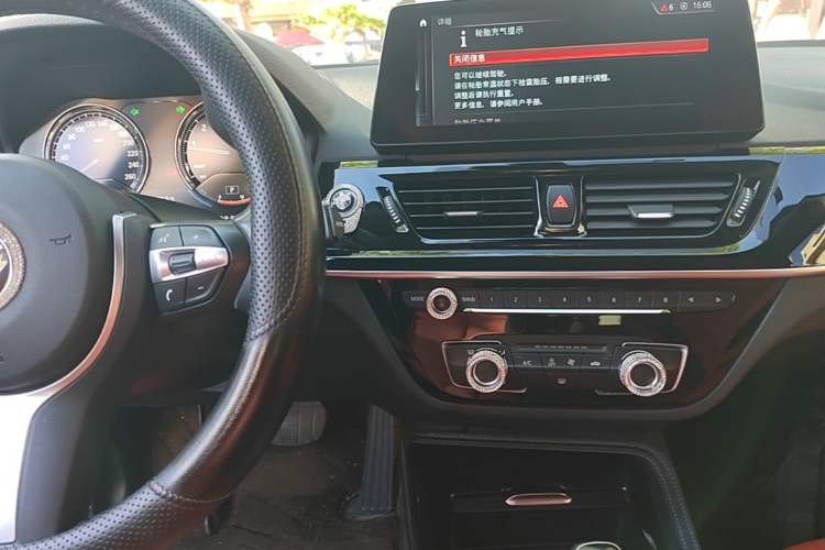 Used BMW 1 Series 2022 125i M Sport Night Edition Audio And AC Panel