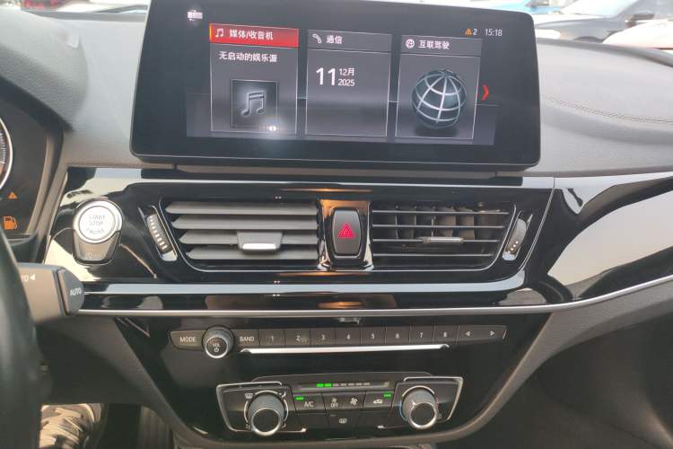 Used BMW 1 Series 2022 120i M Sport Night Edition Audio And AC Panel