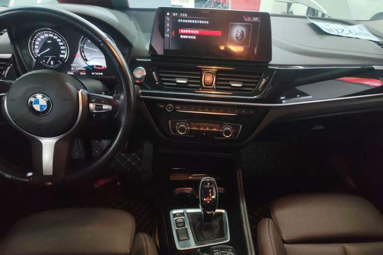 Used BMW 1 Series 2022 120i M Sport Night Edition Audio And AC Panel