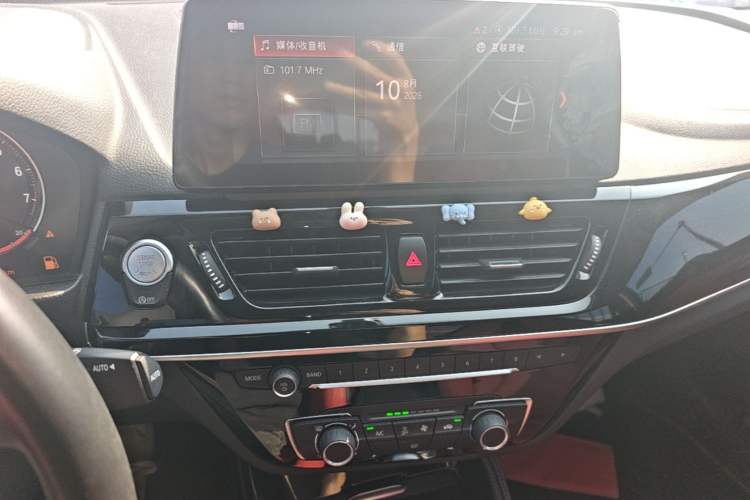 Used BMW 1 Series 2022 125i M Sport Night Edition Audio And AC Panel