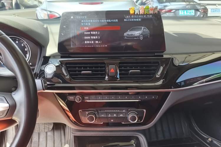 Used BMW 1 Series 2022 125i M Sport Night Edition Audio And AC Panel
