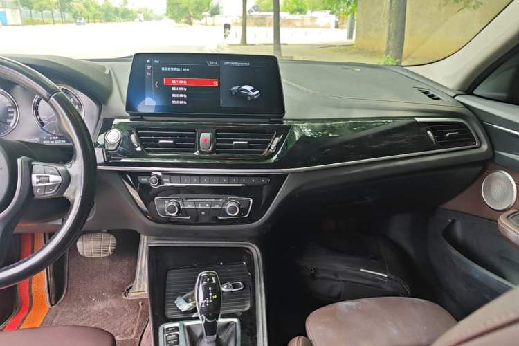 Used BMW 1 Series 2022 120i M Sport Night Edition Audio And AC Panel