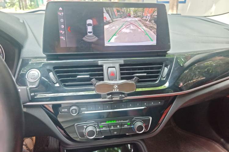 Used BMW 1 Series 2022 125i M Sport Night Edition Audio And AC Panel
