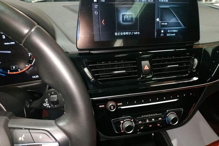 Used BMW 1 Series 2022 125i M Sport Night Edition Audio And AC Panel