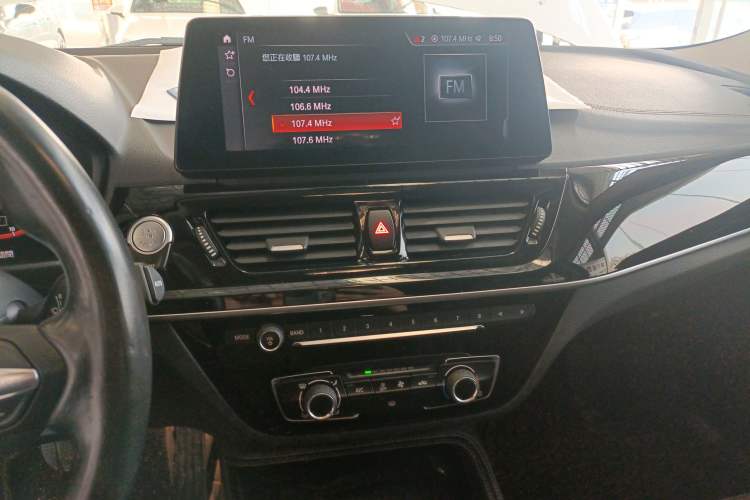 Used BMW 1 Series 2022 125i M Sport Night Edition Audio And AC Panel