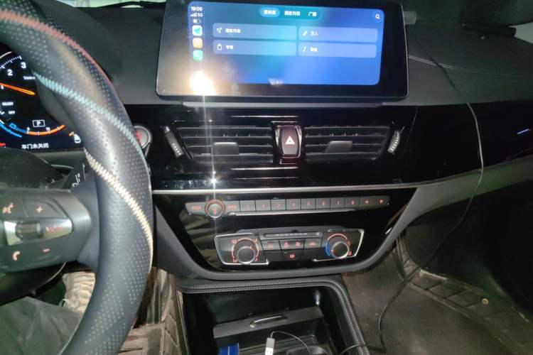 Used BMW 1 Series 2022 125i M Sport Night Edition Audio And AC Panel