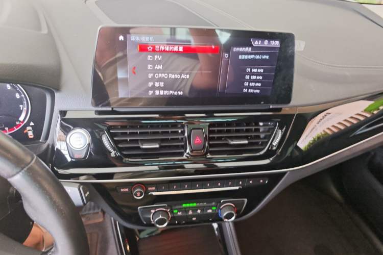 Used BMW 1 Series 2022 125i M Sport Night Edition Audio And AC Panel