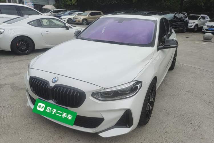 Used BMW 1 Series 2022 125i M Sport Night Edition Guazi used car, China used car export, Used car for sale, Used cars, Cheapest cars for sale