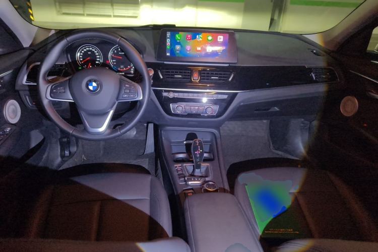 Used BMW 1 Series 2022 120i M Sport Edition Center Console