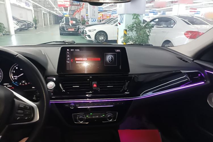 Used BMW 1 Series 2022 120i M Sport Edition Center Console