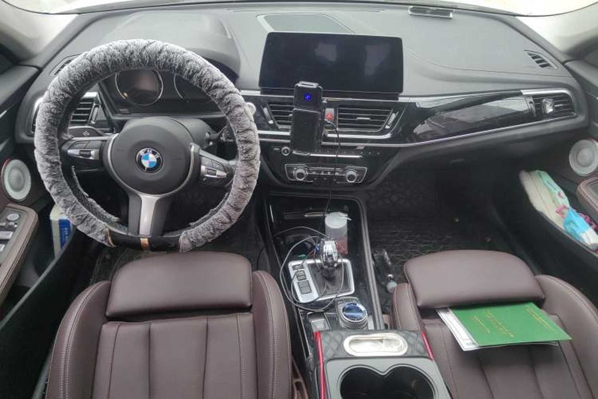 Used BMW 1 Series 2022 125i M Sport Night Edition Center Console
