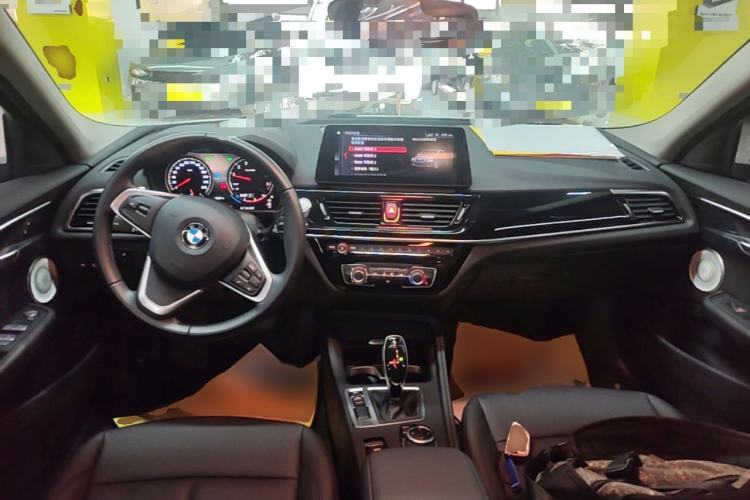 Used BMW 1 Series 2022 120i M Sport Edition Center Console