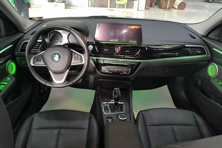 Used BMW 1 Series 2022 120i M Sport Edition Center Console