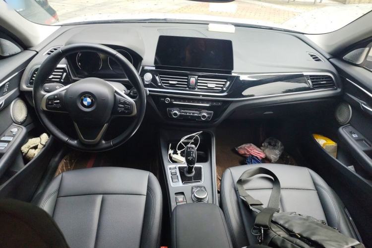 Used BMW 1 Series 2022 120i M Sport Edition Center Console