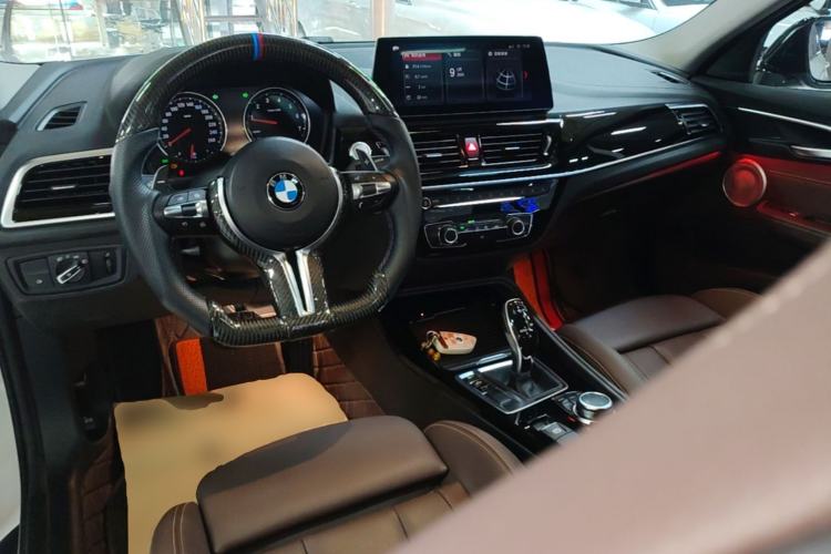 Used BMW 1 Series 2022 125i M Sport Night Edition Center Console