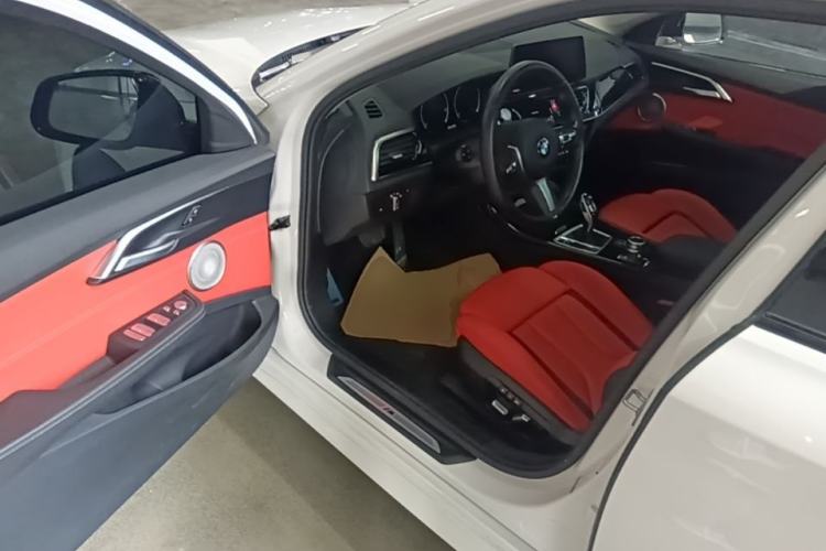 Used BMW 1 Series 2022 125i M Sport Night Edition Driver Seat