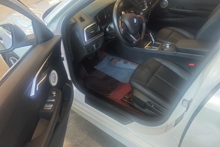 Used BMW 1 Series 2022 120i M Sport Edition Driver Seat